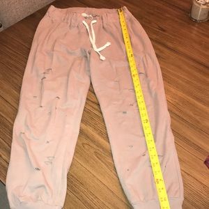 Buckle bought pants.